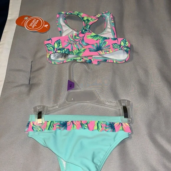 12 M girls 2 piece swimsuit UPF 50+ height 28-29.5” 19.5-22lbs Wonder Nation - Picture 2 of 4